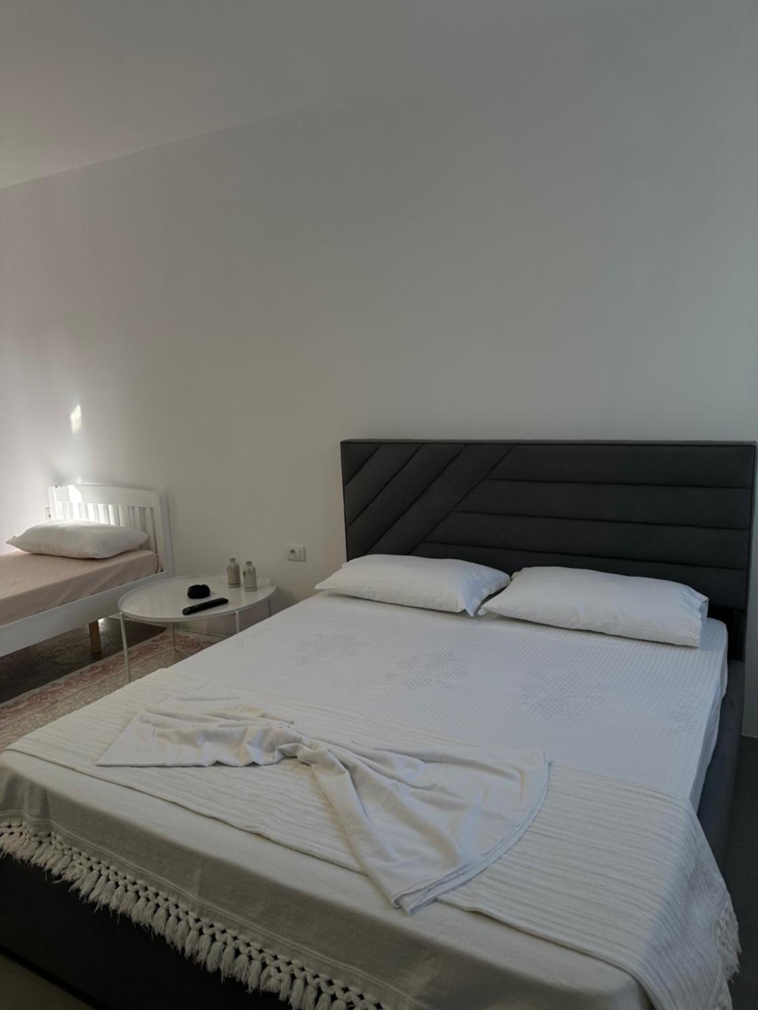 Sunny Rentals Vlorë Eksteriør bilde